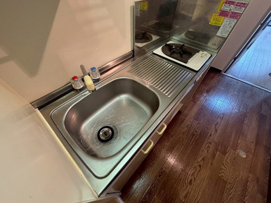 キッチン　※別部屋の写真です