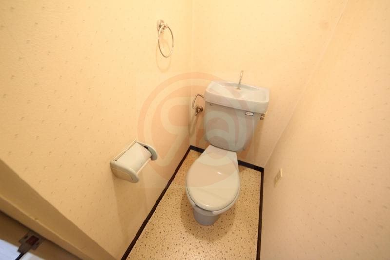 トイレ　トイレもきれいです