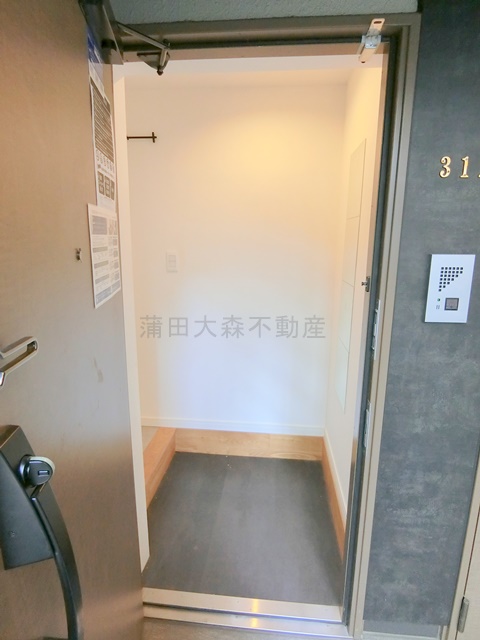 玄関　玄関