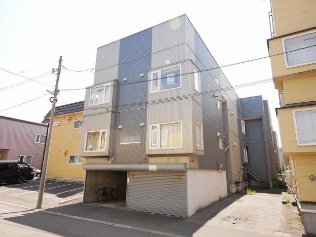 建物外観　☆物件名【サンコート新札幌】とお伝え下さい！