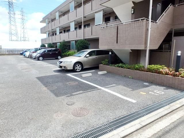 駐車場　★駐車場★