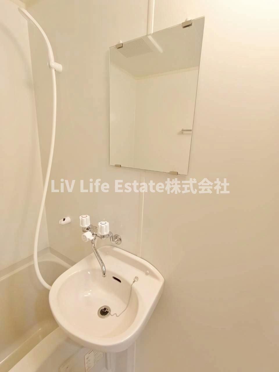 洗面設備　同仕様写真