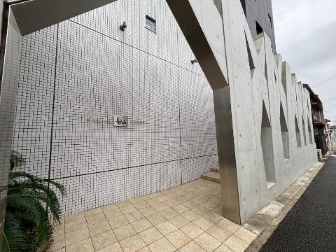 建物外観　外観写真（昼）
