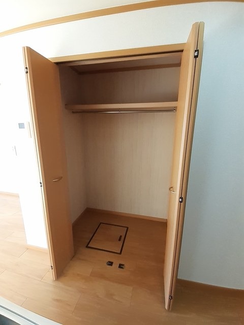 収納　図面と現状に相違がある場合には現状を優先