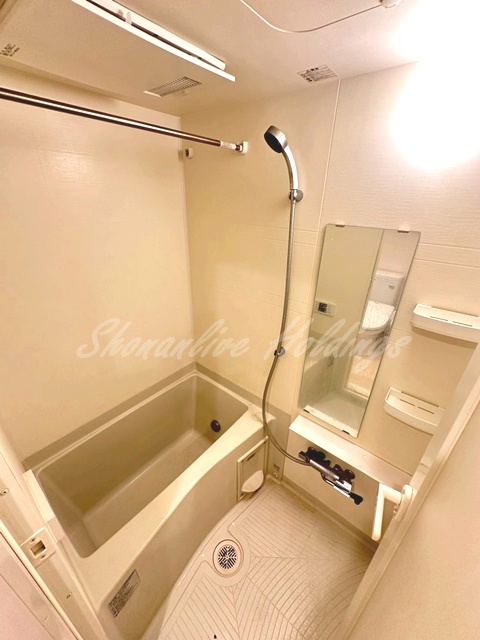 バス・シャワールーム　同物件別部屋