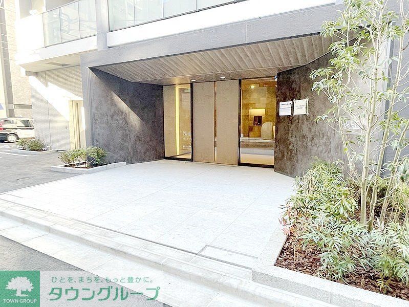 エントランス　お問合せは(株)タウンハウジングレジデンス事業部までお問合…