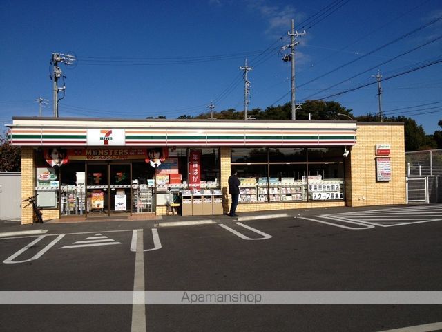 コンビニ　セブン－イレブン東海市役所前店（コンビニ）まで389m