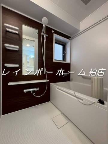 バス・シャワールーム　別部屋。参考写真。