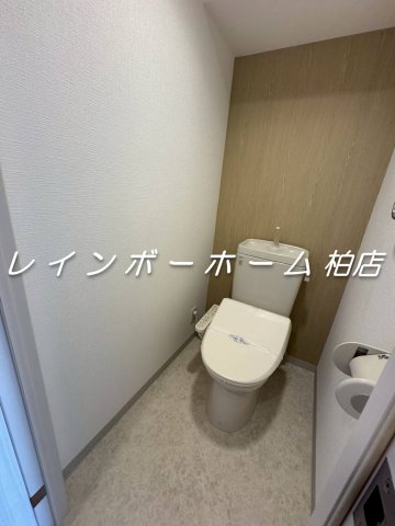 トイレ　別部屋。参考写真。