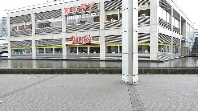 飲食店　デニーズ墨田堤通り店（飲食店）まで869m