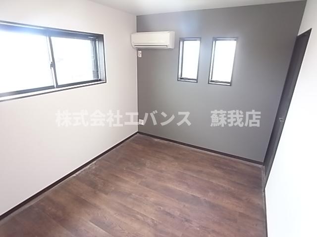 その他部屋・スペース　使い勝手のいい寝室です