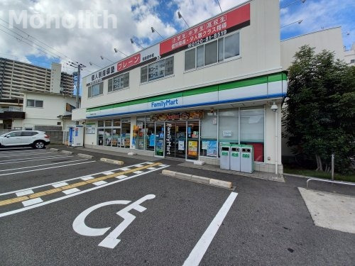 コンビニ　ファミリーマート 和泉府中町一丁目店（コンビニ）まで498m
