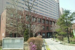 役所　東区役所（役所）まで2210m