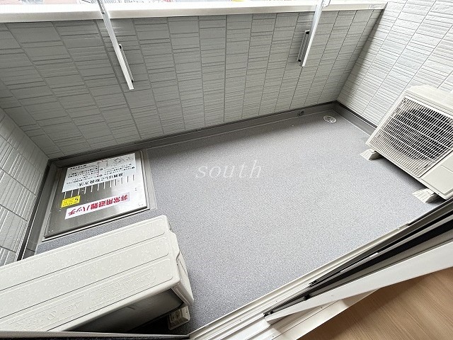 バルコニー　南向きバルコニー