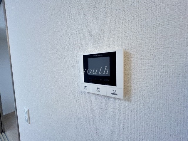 セキュリティ　モニター付きインターホン