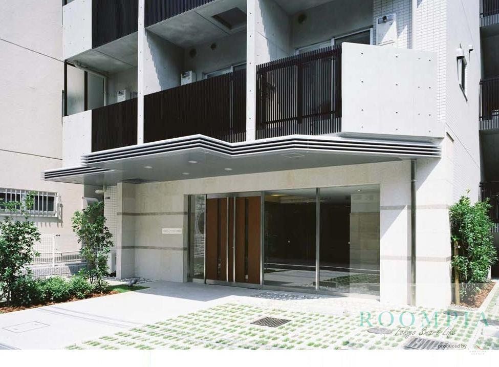 建物外観　エントランス