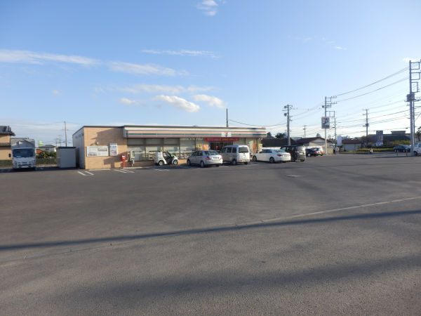 コンビニ　セブンイレブン茨城町前田店（コンビニ）まで1106m