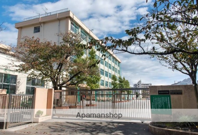 中学校　東葛西中学校（中学校）まで1664m