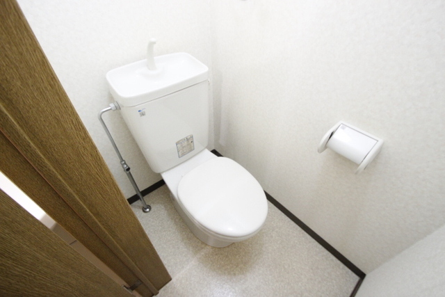 トイレ　※他部屋の写真です。