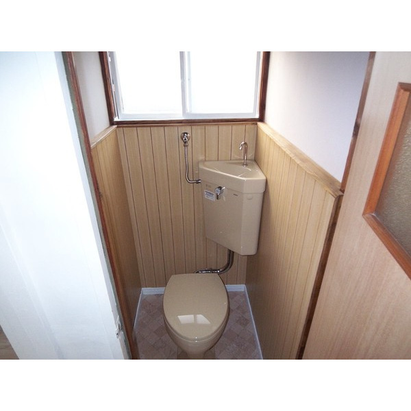 山崎荘のトイレ写真