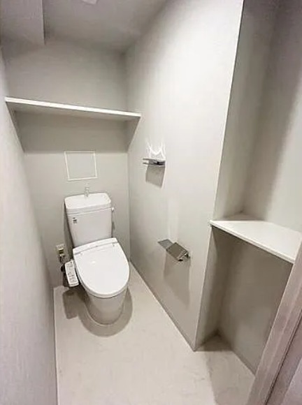 トイレ　※別部屋の参考写真です。