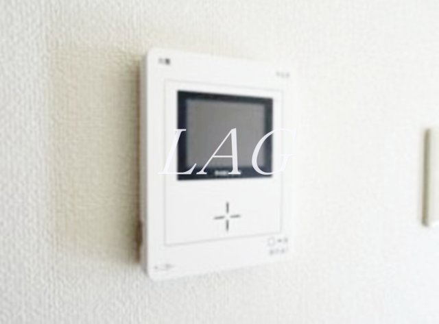 セキュリティ　モニター付きインターフォンです。（同仕様設備です。）