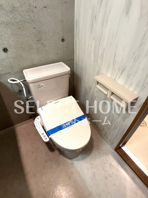 トイレ　清潔感のあるトイレです