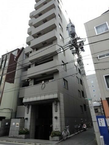 建物外観　外壁タイル張り