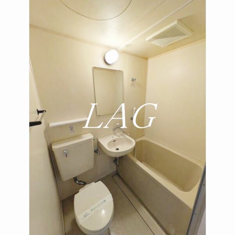 バス・シャワールーム　お風呂です。