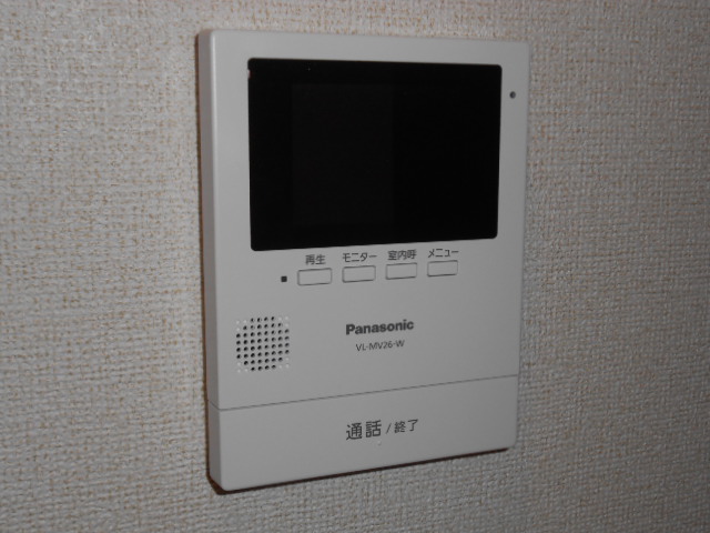 セキュリティ　カラーＴＶモニター付インターホン完備