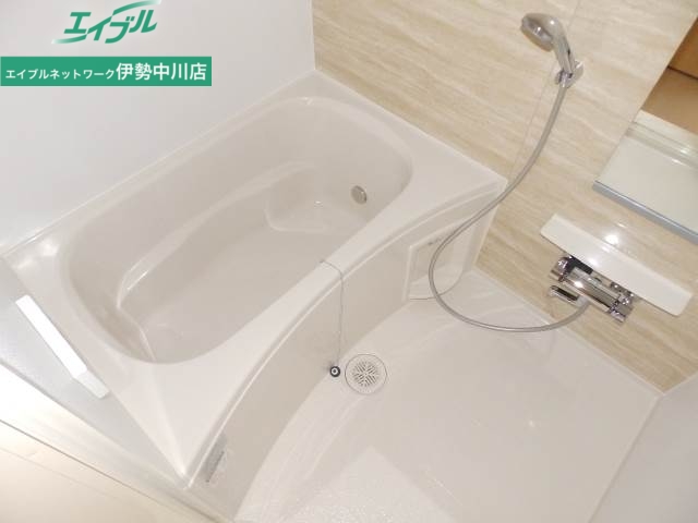 バス・シャワールーム　別部屋参考写真