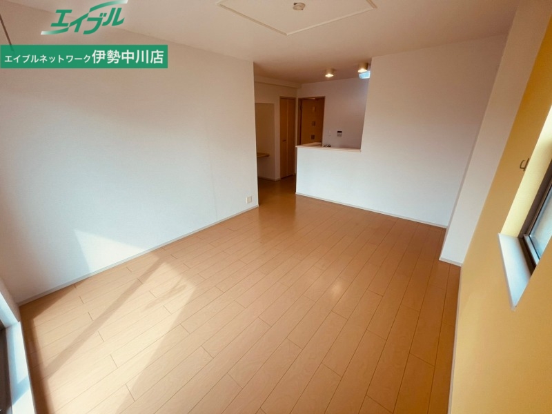 居室・リビング　別部屋参考写真