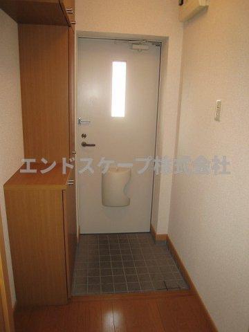 玄関　高崎、前橋のお部屋探しはエンドスケープまで！お客様の理想お聞