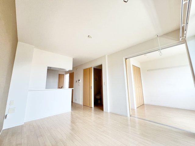 居室・リビング　※別部屋参考写真