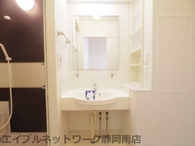 エヴァ曲金の内装写真