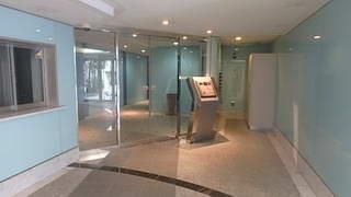 エントランス　タウンハウジングレジデンス事業部　恵比寿店・赤坂店までお問…