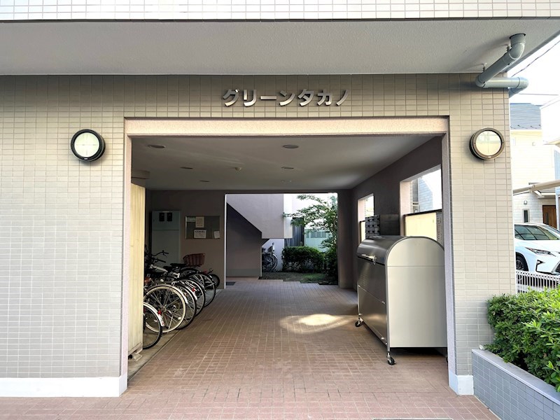 エントランス　建物入口