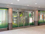 銀行　三井住友銀行六甲アイランド支店（銀行）まで465m