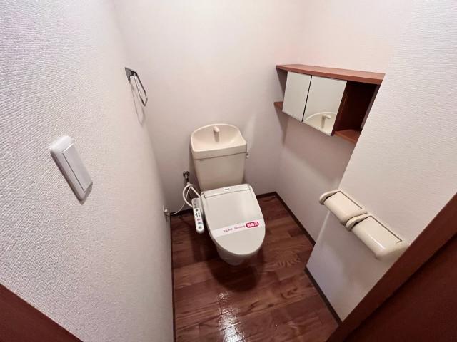 トイレ　シャワー付トイレ
