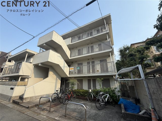 建物外観　敷地内駐輪場あり！