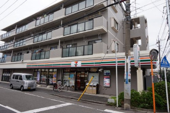 コンビニ　セブンイレブン 川崎下小田中東店（コンビニ）まで524m