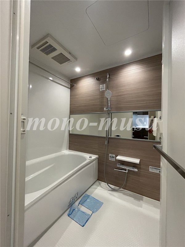 バス・シャワールーム　別部屋参考写真