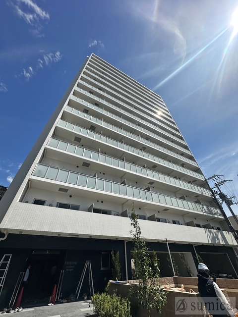 建物外観　鉄筋コンクリート造・ガッチリとした建物です♪