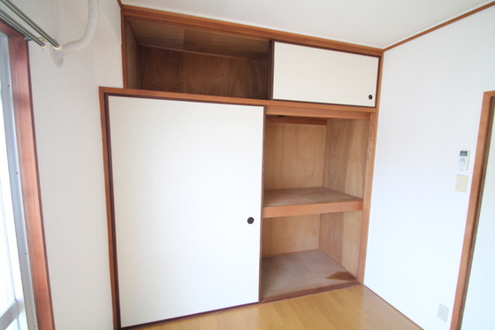 収納　＊別部屋のお写真です。