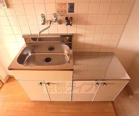 キッチン　キッチンも２口置けます