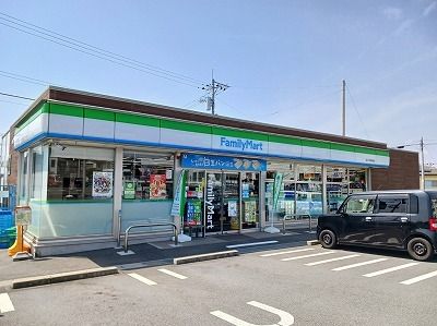 コンビニ　ファミリーマート富士天間高屋店（コンビニ）まで600m