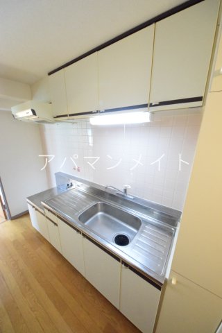 キッチン　キッチンでお料理をお楽しみください