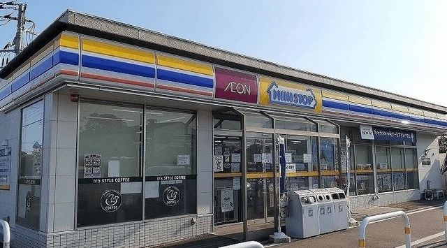 コンビニ　ミニストップ（コンビニ）まで1000m