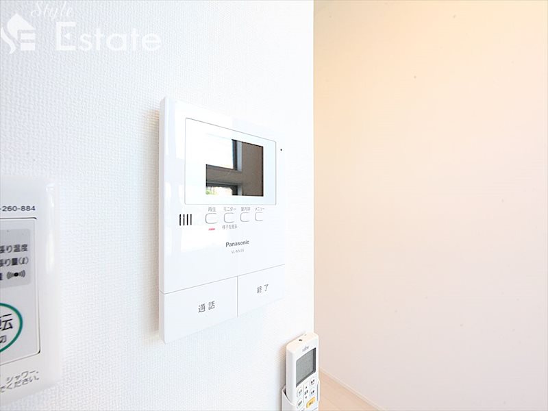 セキュリティ　モニター付きインターホン