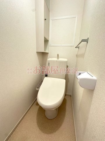 トイレ　落ち着いたトイレです